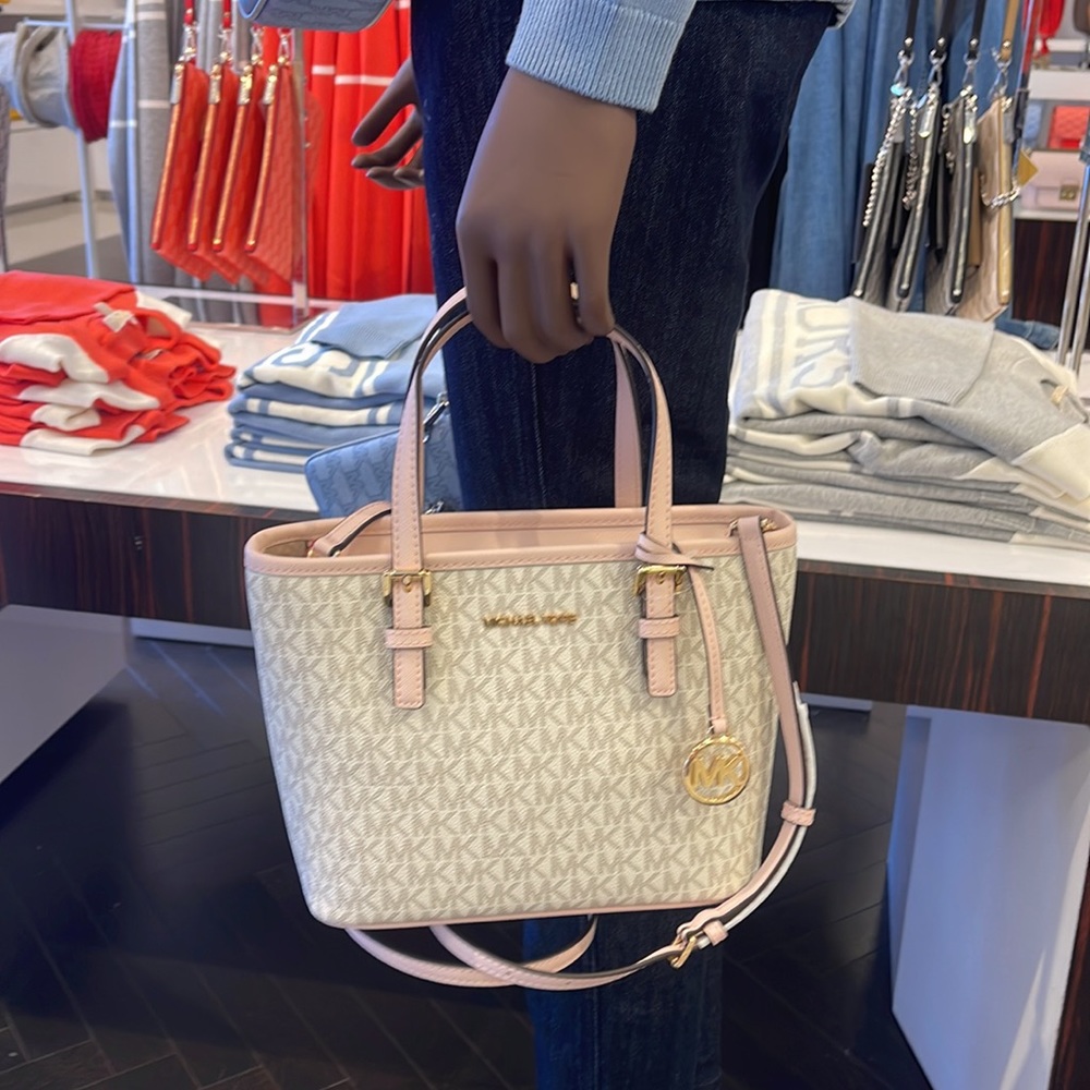MICHAEL KORS 
Jet Set Travel Extra-Small Logo Top-Zip Tote Bag
Powder Blush
NWT - Picture 15 of 16
